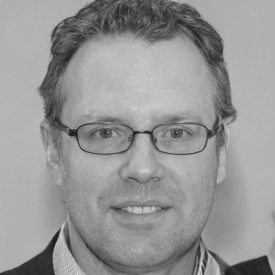 Portrait de Romain Delacroix, expert en planification financière